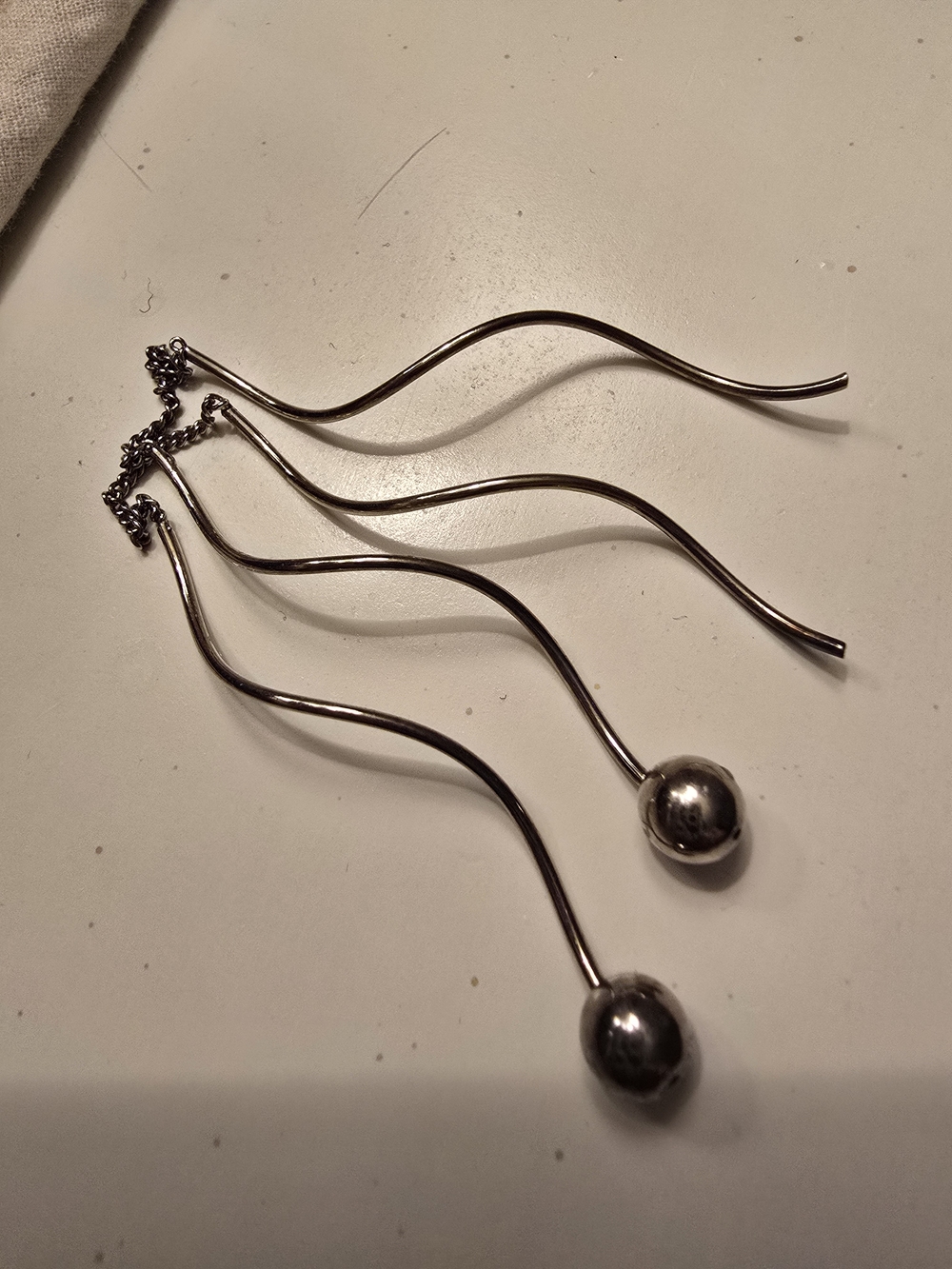 Minimalist Sterling Silver Drop Threader Earrings - Modern Wave Design